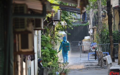 Sáng 7/9: Hà Nội thêm 5 ca mắc mới, trong đó có 1 người đi tiêm ở quận Đống Đa