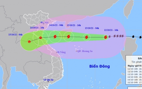 Bão số 8 di chuyển nhanh, cường độ rất mạnh, dự báo vào Thanh Hóa đến Quảng Bình