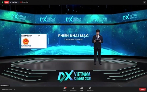 Khai mạc diễn đàn cấp cao chuyển đổi số Việt Nam 2021