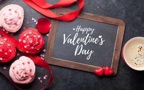 Ngày lễ Tình nhân Valentine mua quà gì tặng nửa kia?