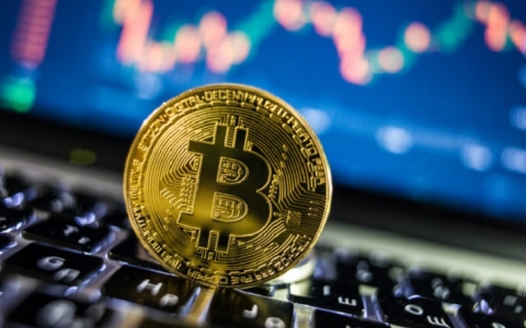 Giá Bitcoin ngày 10/3: Tiếp tục tăng quanh ngưỡng 42,000 USD