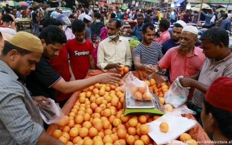 Nguy cơ Bangladesh rơi vào khủng hoảng như Sri Lanka