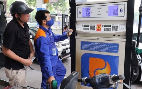 Bộ Tài chính tiếp tục đề xuất điều chỉnh chính sách thuế đối với xăng dầu