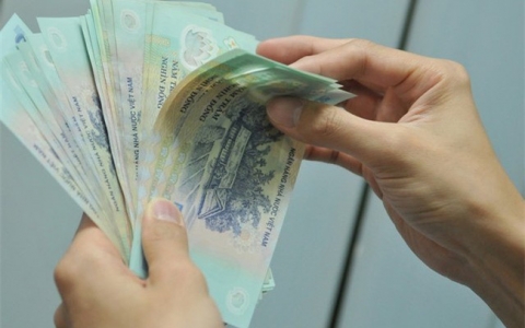 Giám sát thực hiện chế độ lương thưởng của người sử dụng lao động