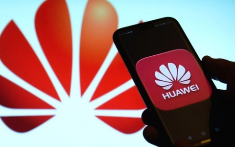 Doanh thu Huawei giảm trong năm 2021 'đầy thách thức'