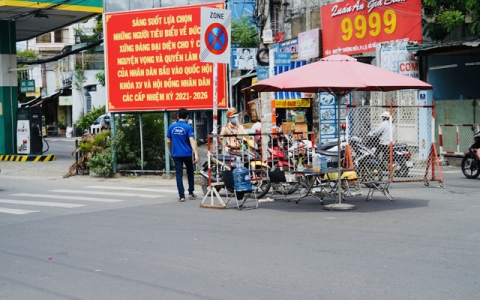 Từ 27/4 đến nay, TP. HCM có hơn 17.000 ca nhiễm, 168 ca xuất viện, 130 ca tử vong do Covid-19