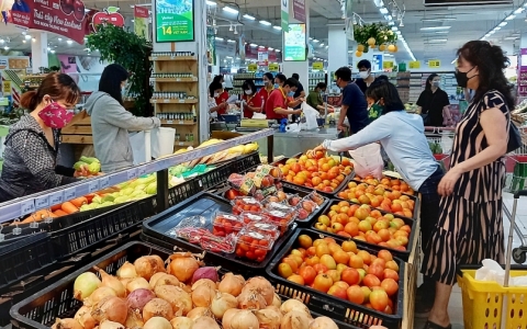 Lập Tổ công tác đặc biệt đảm bảo nguồn cung hàng hóa tại miền Bắc và miền Trung