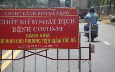 Đà Nẵng: Công an phường, trực chốt, tình nguyện viên mắc COVID-19