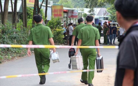 Bắc Giang: Hé lộ nguyên nhân chồng đâm vợ tử vong, bố vợ và thẩm phán bị thương tại tòa