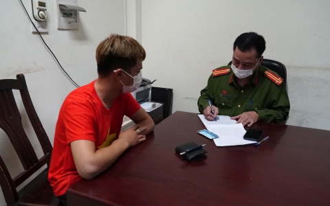 Phát hiện nhóm test nhanh Covid-19 trái phép cho cổ động viên vào sân Mỹ Đình