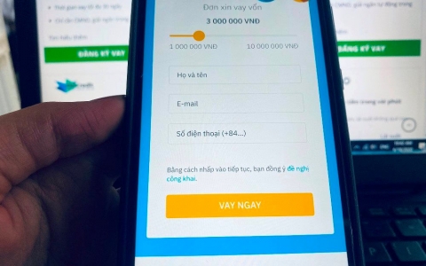 Hà Nội: Mất hơn 150 triệu đồng sau khi đăng ký vay online 30 triệu đồng