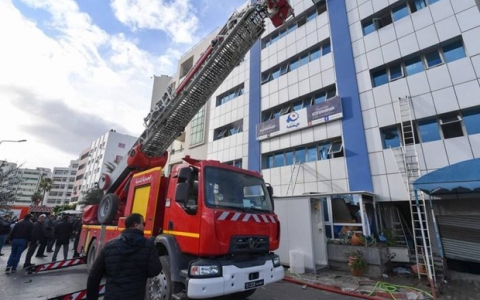 Tunisia: Một người tự thiêu ở trụ sở đảng Ennahdha