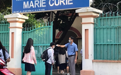 10 vạn học sinh TP.HCM quay trở lại trường sau 7 tháng