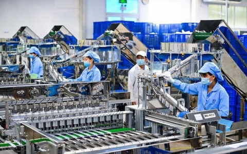 Chính phủ trình Quốc hội gói phục hồi và phát triển kinh tế quy mô 350.000 tỷ đồng