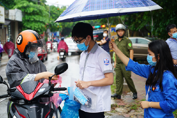 Đề thi và đáp án môn Tiếng Anh THPT Quốc gia 2021 mã đề 403