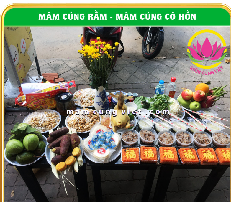 Mâm cúng cô hồn gồm những gì? Bài khấn chúng sinh tháng 7