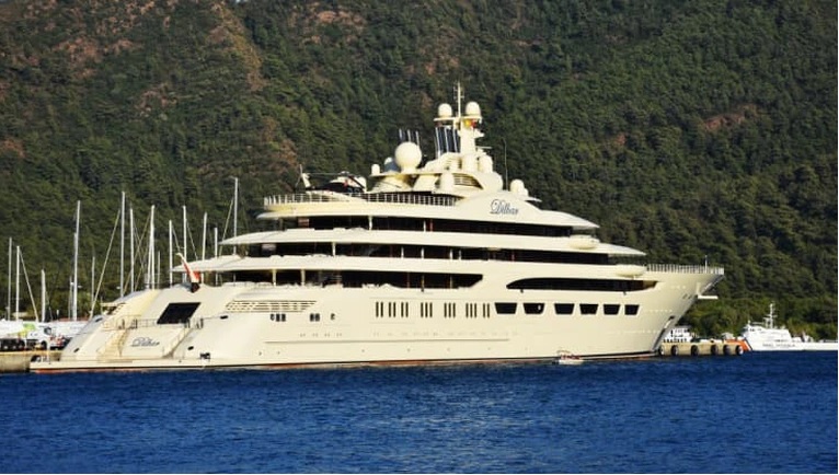 Siêu du thuyền dài 156 m mang tên Dilbar của tỷ phú Nga Usmanov (Ảnh: Getty).