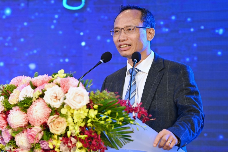 TS. Cấn Văn Lực 