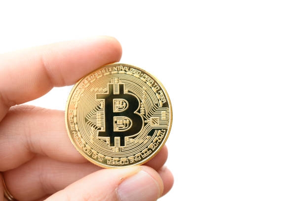 Tính từ đầu năm 2022, Bitcoin đã mất hơn 56% giá trị. (Ảnh: istock)    