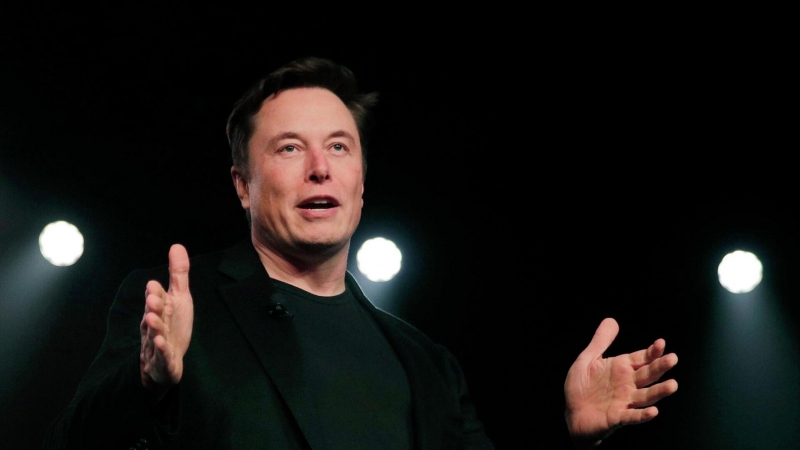 Elon Musk: Fed cần cắt giảm lãi suất 