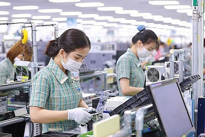 Nhiều công ty sản xuất linh kiện cho các “ông lớn” Samsung, Foxconn đã hoạt động trở lại