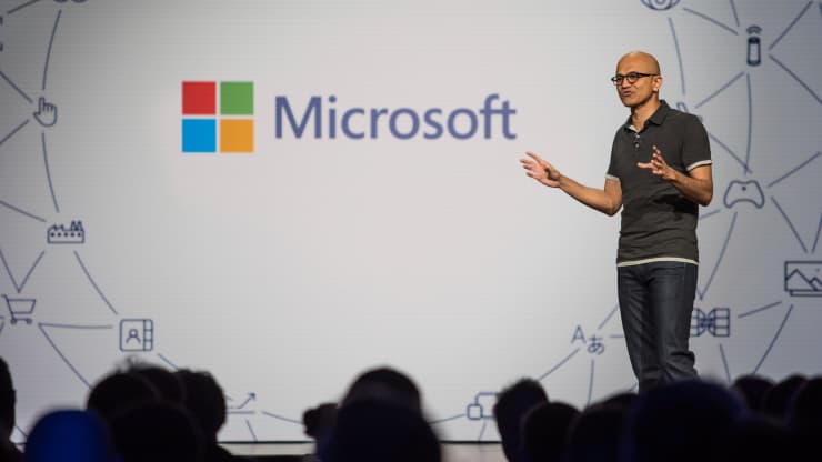 Satya Nadella, Giám đốc điều hành của Microsoft Corp.