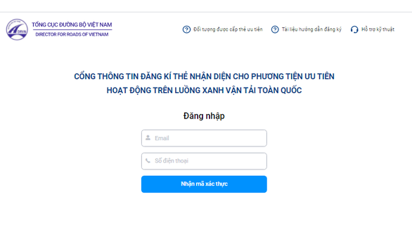 Hệ thống cấp thẻ nhận diện phương tiện có mã QR cho xe đi lại tại các tỉnh thực hiện chỉ thị 16 bị tin tặc tấn công (Ảnh: Tuổi Trẻ)