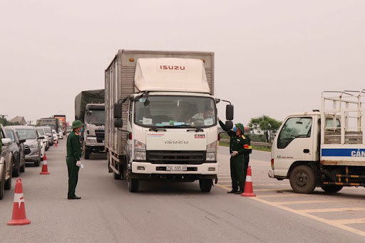 Không kiểm tra tại các chốt kiểm soát dịch đối với phương tiện có giấy nhận diện có QR Code còn thời hạn