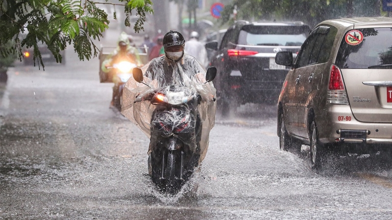 Bắc Bộ kết thúc kết thúc nắng nóng, chuyển mưa dông từ ngày 24/8