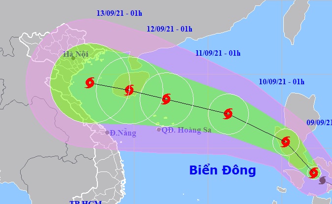 Hình ảnh dự báo đường đi và vùng ảnh hưởng của cơn bão mạnh gần Biển Đông