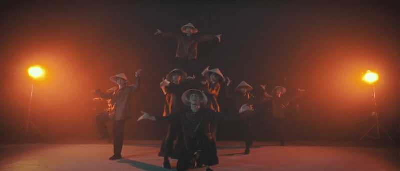 Quang Đăng và nhóm nhảy LifeDance