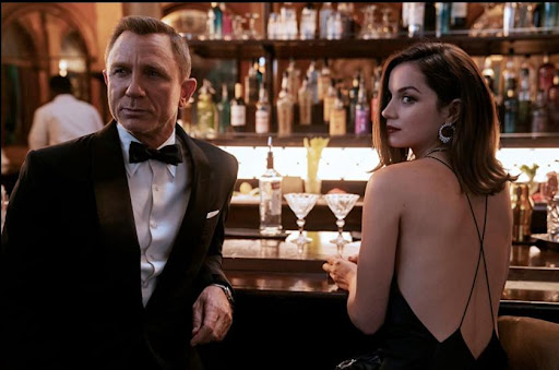 Daniel Craig thủ vai đặc vụ James Bond trong phim No Time To Die.