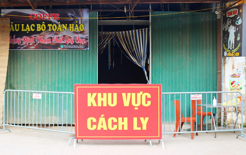 Phong tỏa cơ sở kinh doanh cà phê karaoke Toàn Hảo.