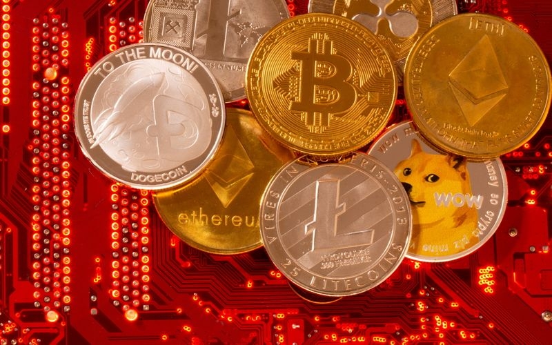 Bitcoin tiếp tục lao dốc