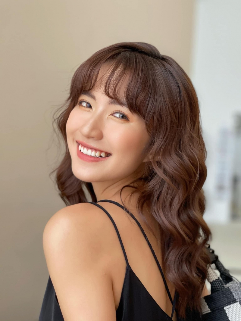 nguyen_ngoc_huyen_thuong_ngay_nang_ve